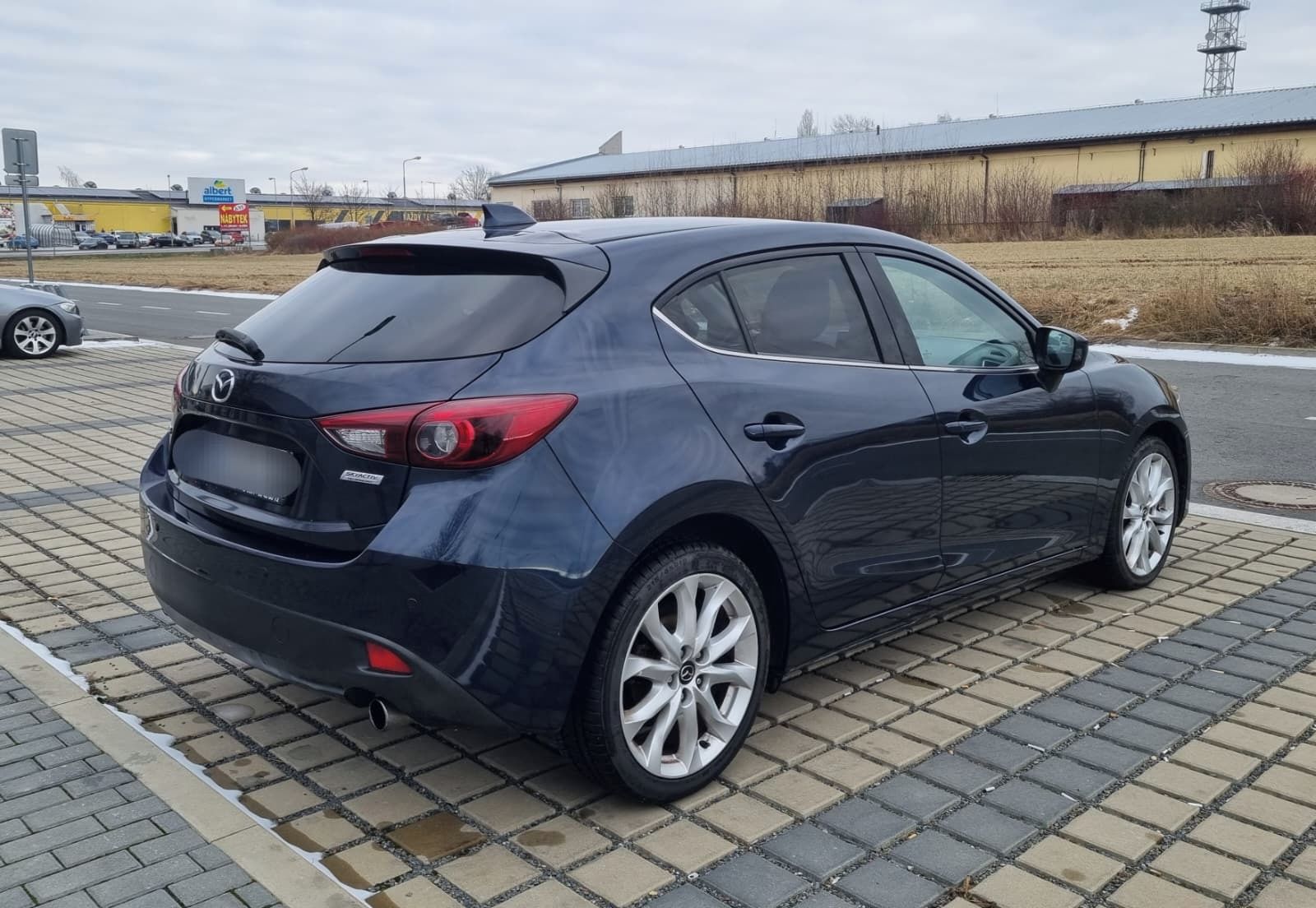 Mazda 3, 2.2 MZR-CD 110kW Automat - fotka 5
