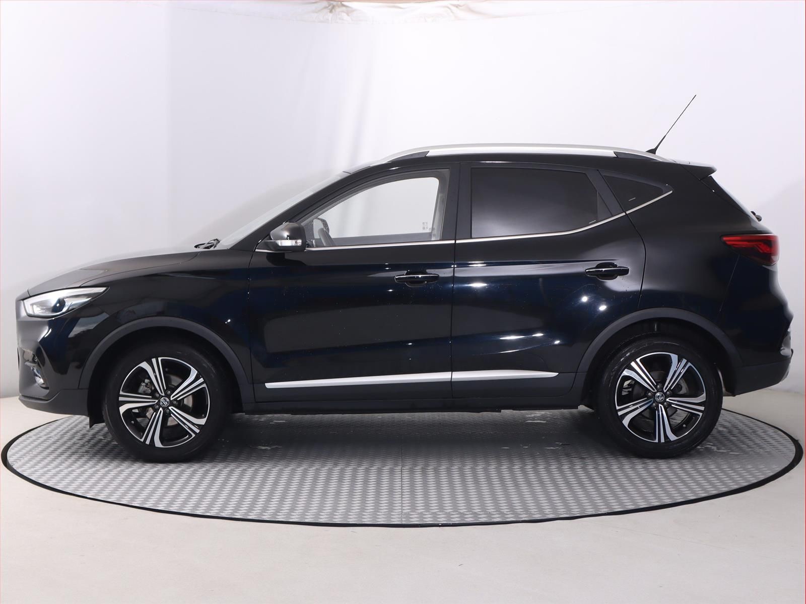MG ZS, 1.5, Comfort, Serv.kniha - fotka 3