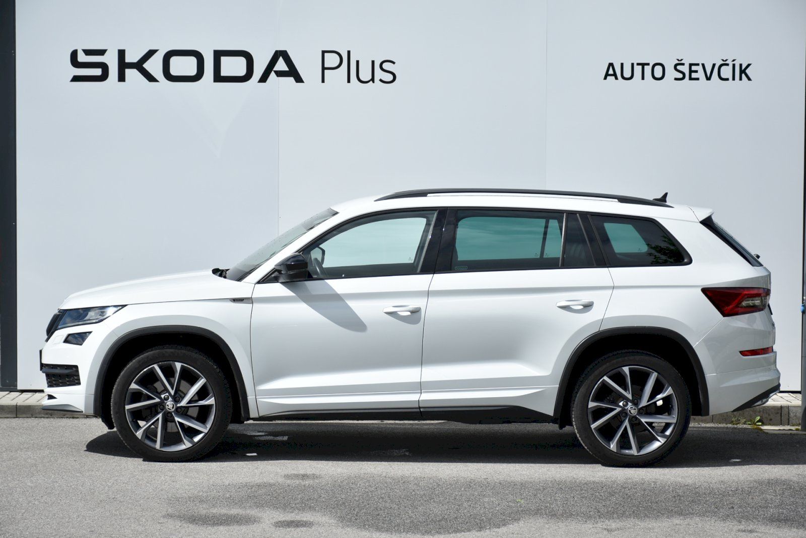 Škoda Kodiaq, Sportline 2.0 TDI 140kW 4x4 DS - fotka 3