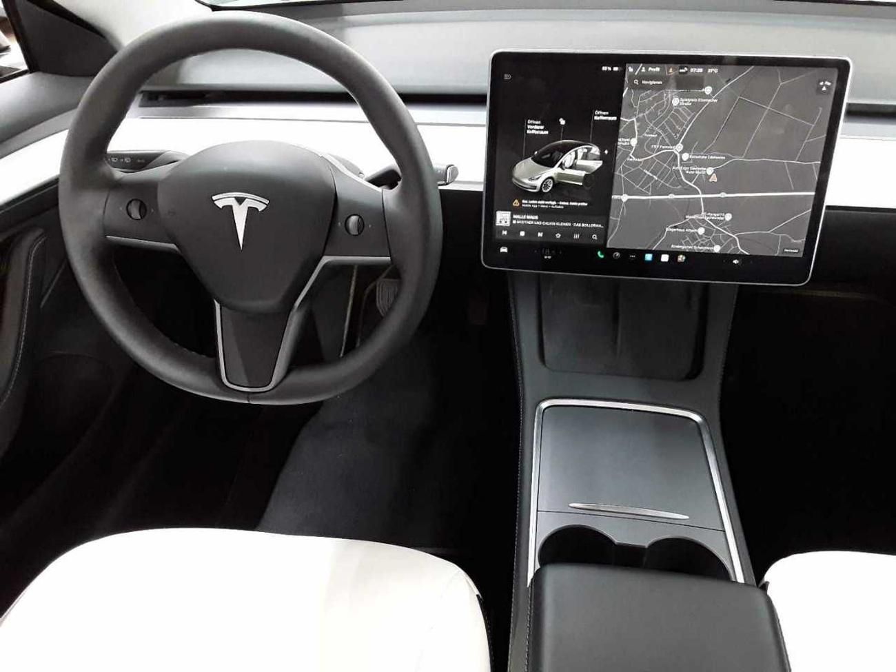 Tesla Model 3, LONG RANGE DUAL MOTOR TZ 92,5% - fotka 3