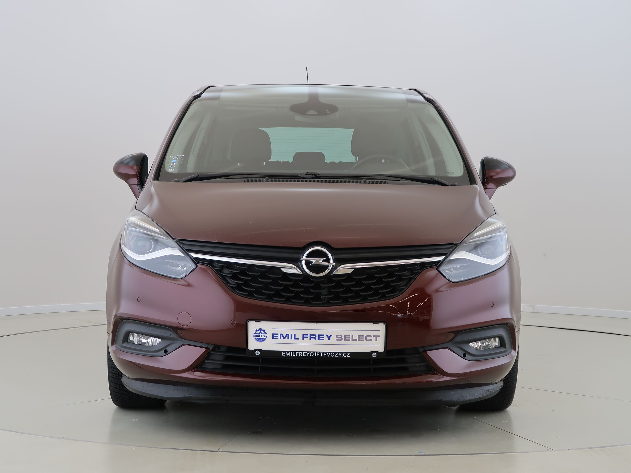 Opel Zafira, 1.6CDTI,88kW,7Míst,Tažné - fotka 2