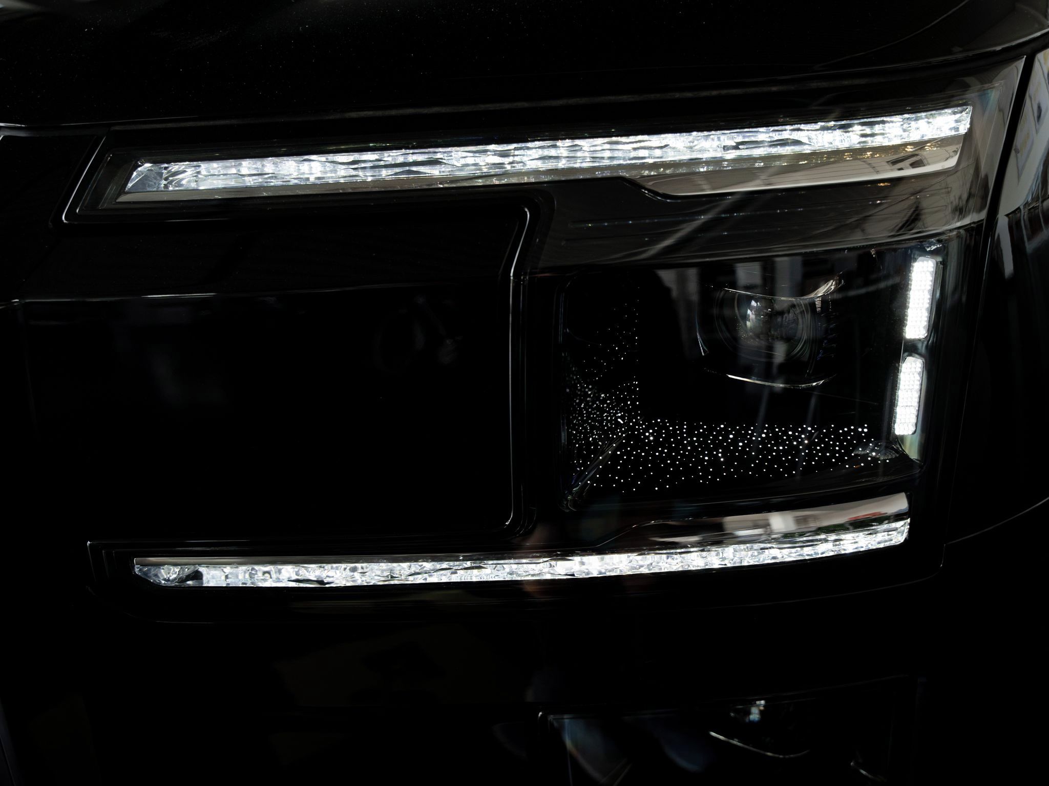 Zeekr 9X, Ultra 70kWh Hyper-SUV 4WD - fotka 4