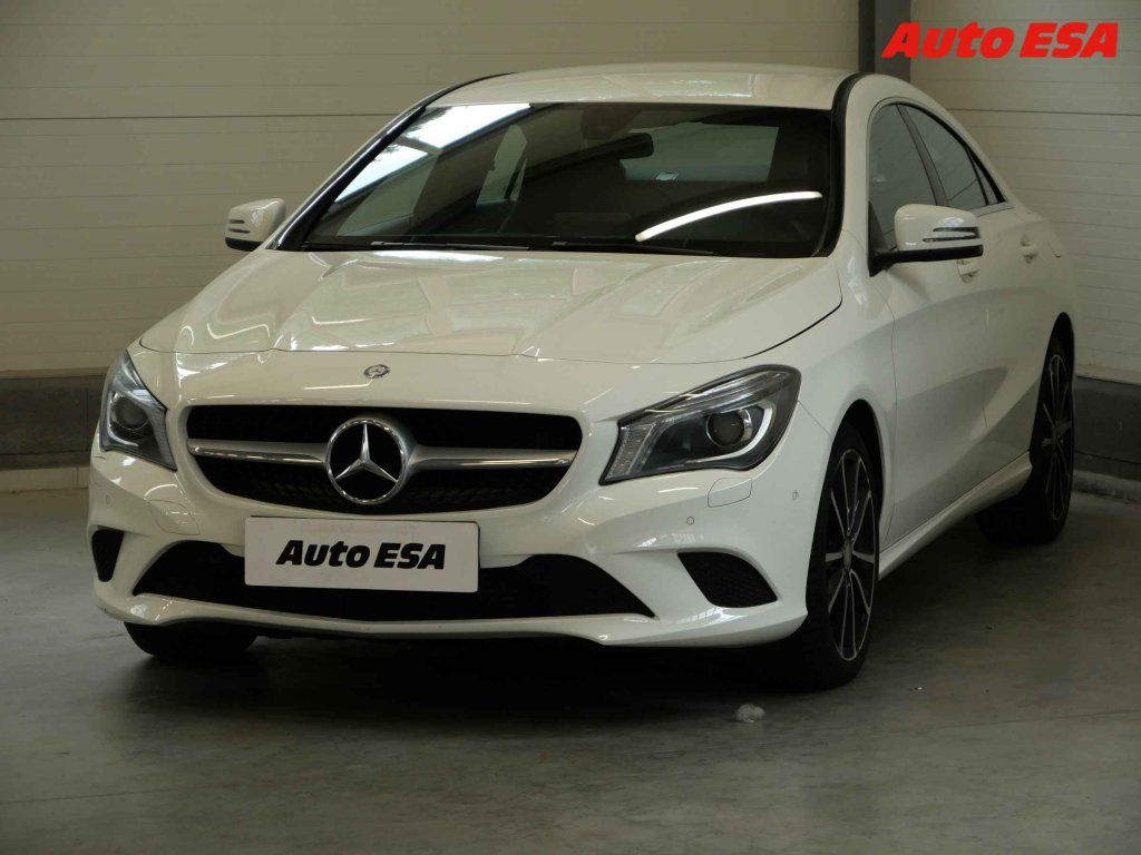 Mercedes-Benz CLA, 1.6i,1.maj,ČR,T,bixen - fotka 3