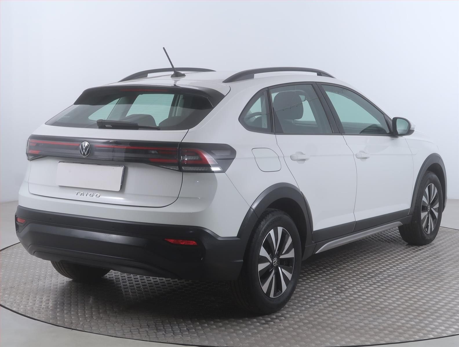 Volkswagen Taigo, 1.0 TSI, Life, Automat - fotka 5