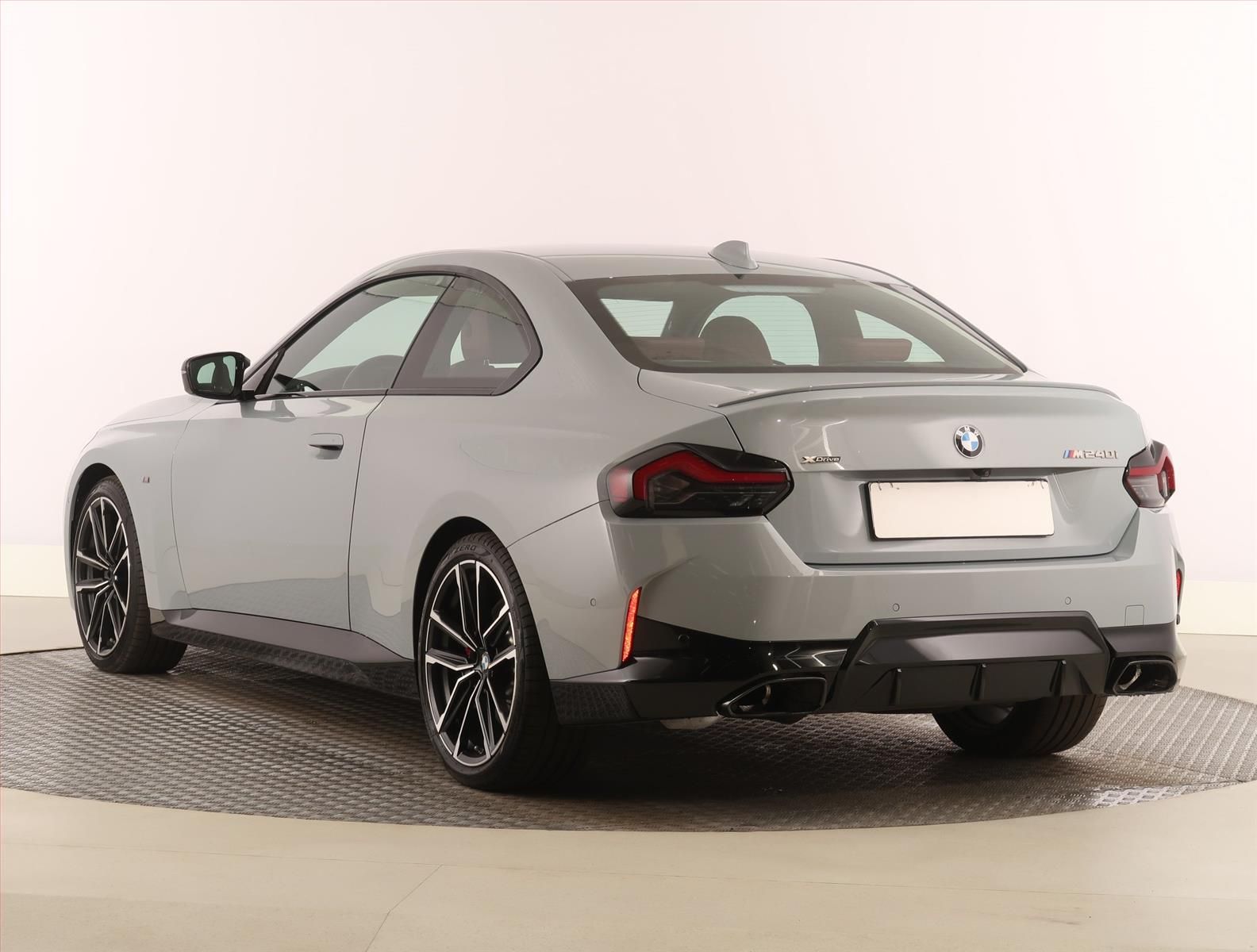 BMW Řada 2, M240i xDrive - fotka 4