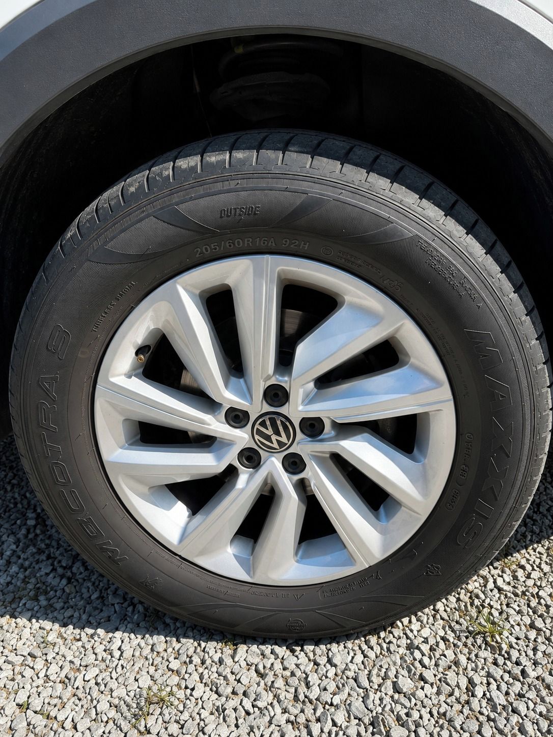 Volkswagen T-Cross, DSG,Top stav,plná nádrž - fotka 5