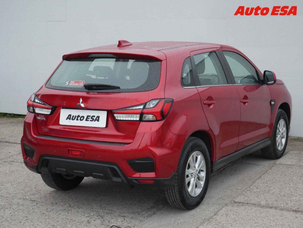Mitsubishi ASX, 2.0 MIVEC,ČR,AC,temp - fotka 6