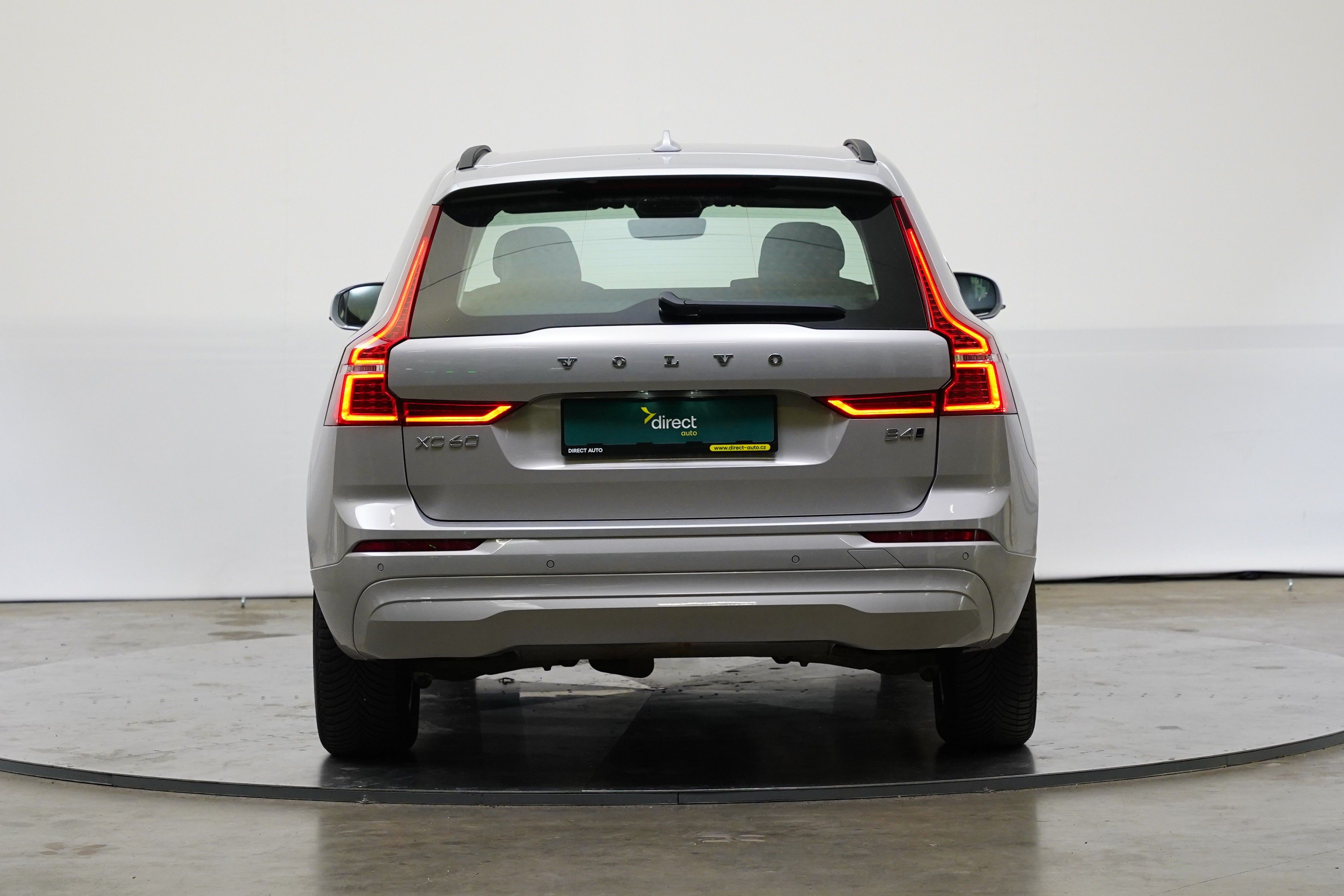 Volvo XC60, 2.0 D 145 kW - fotka 6