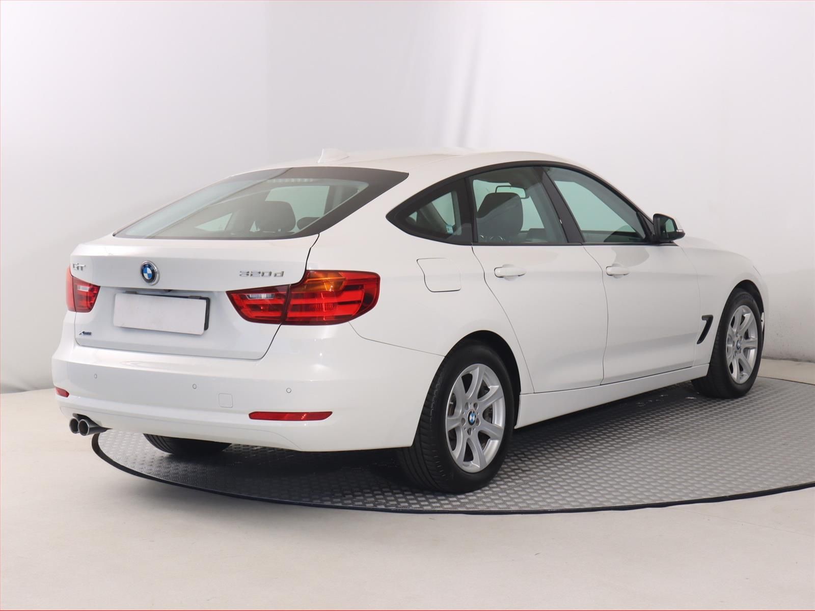 BMW Řada 3, 320d GT, Automat, Serv.kniha - fotka 5