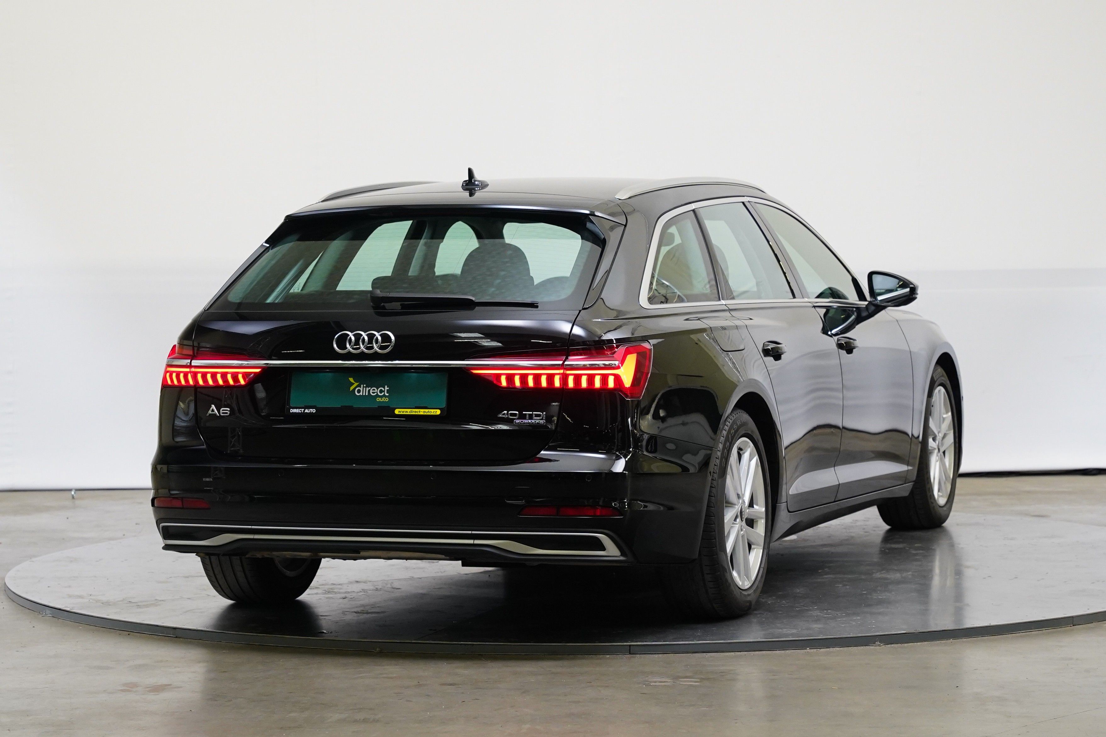 Audi A6, 2.0 TDi 150 kW - fotka 2