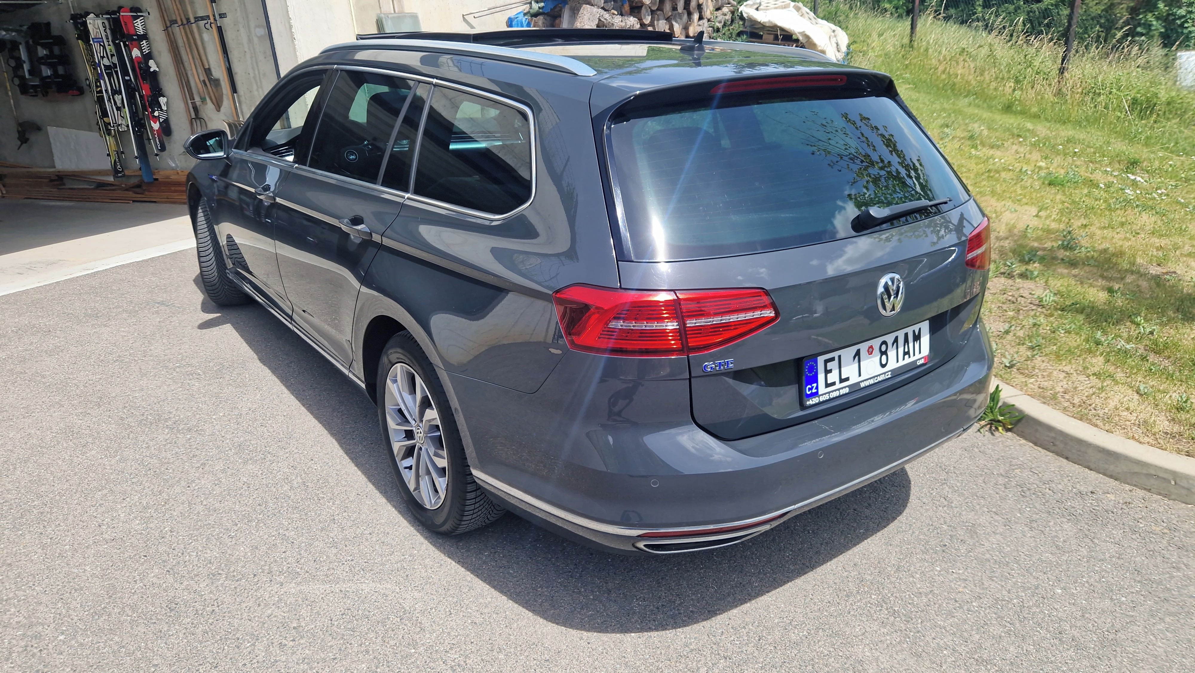 Volkswagen Passat, VW Passat GTE 160kW, ACC, DPH - fotka 3