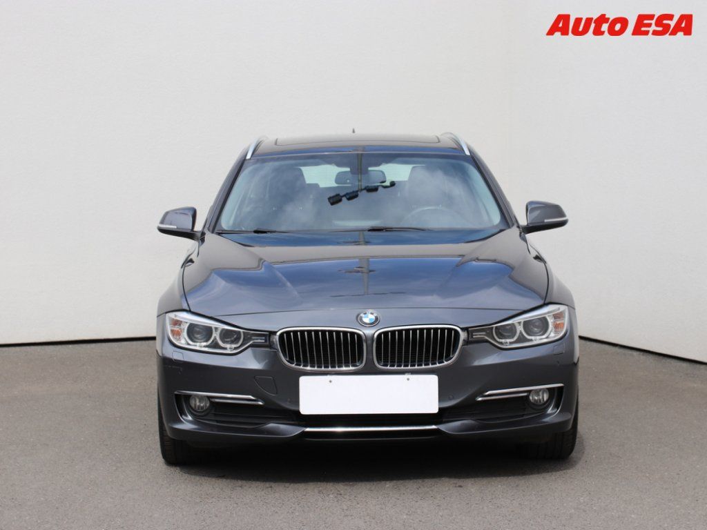 BMW Řada 3, 2.0 D Touring - fotka 2
