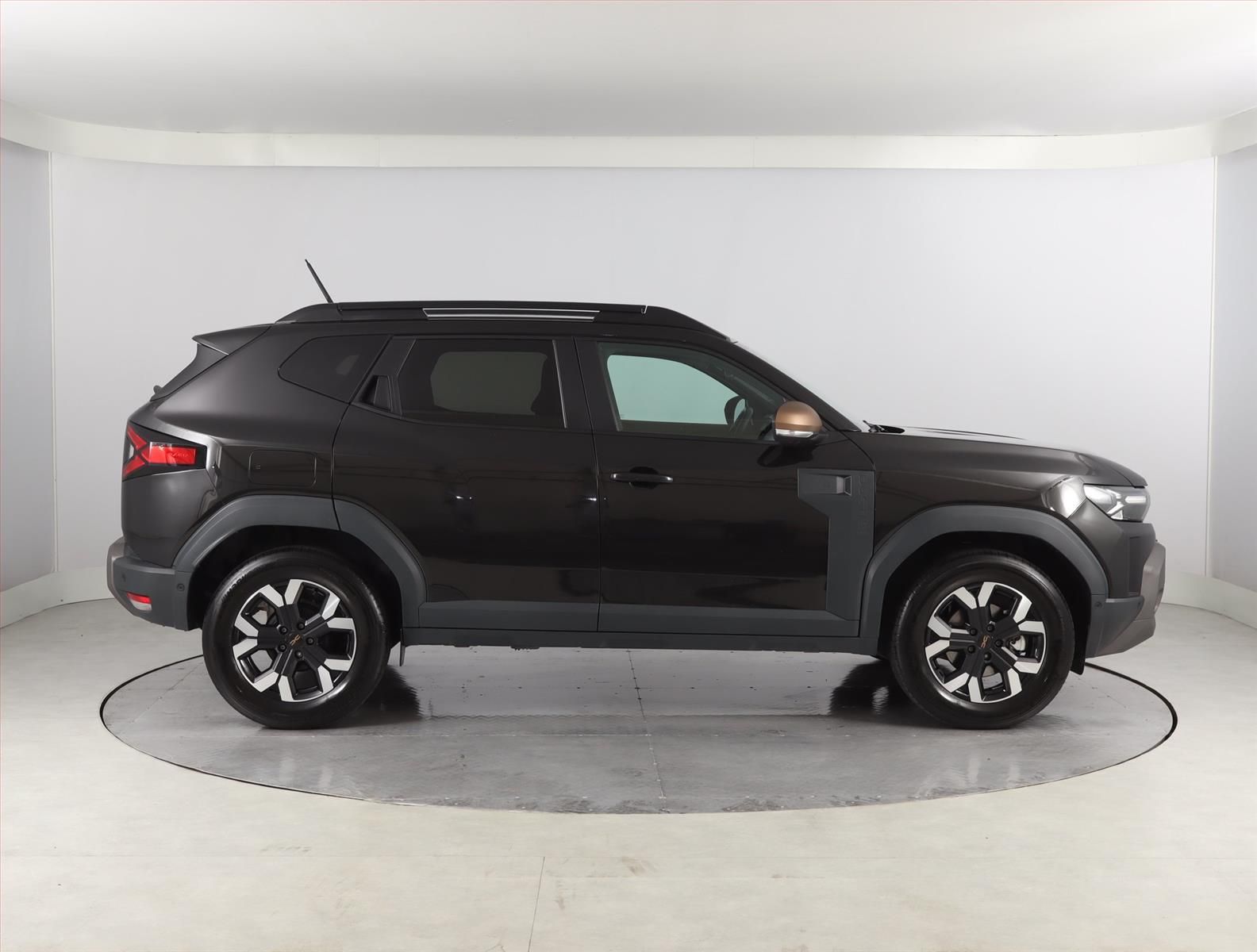 Dacia Duster, 1.6 Hybrid, Extreme, Záruka - fotka 6
