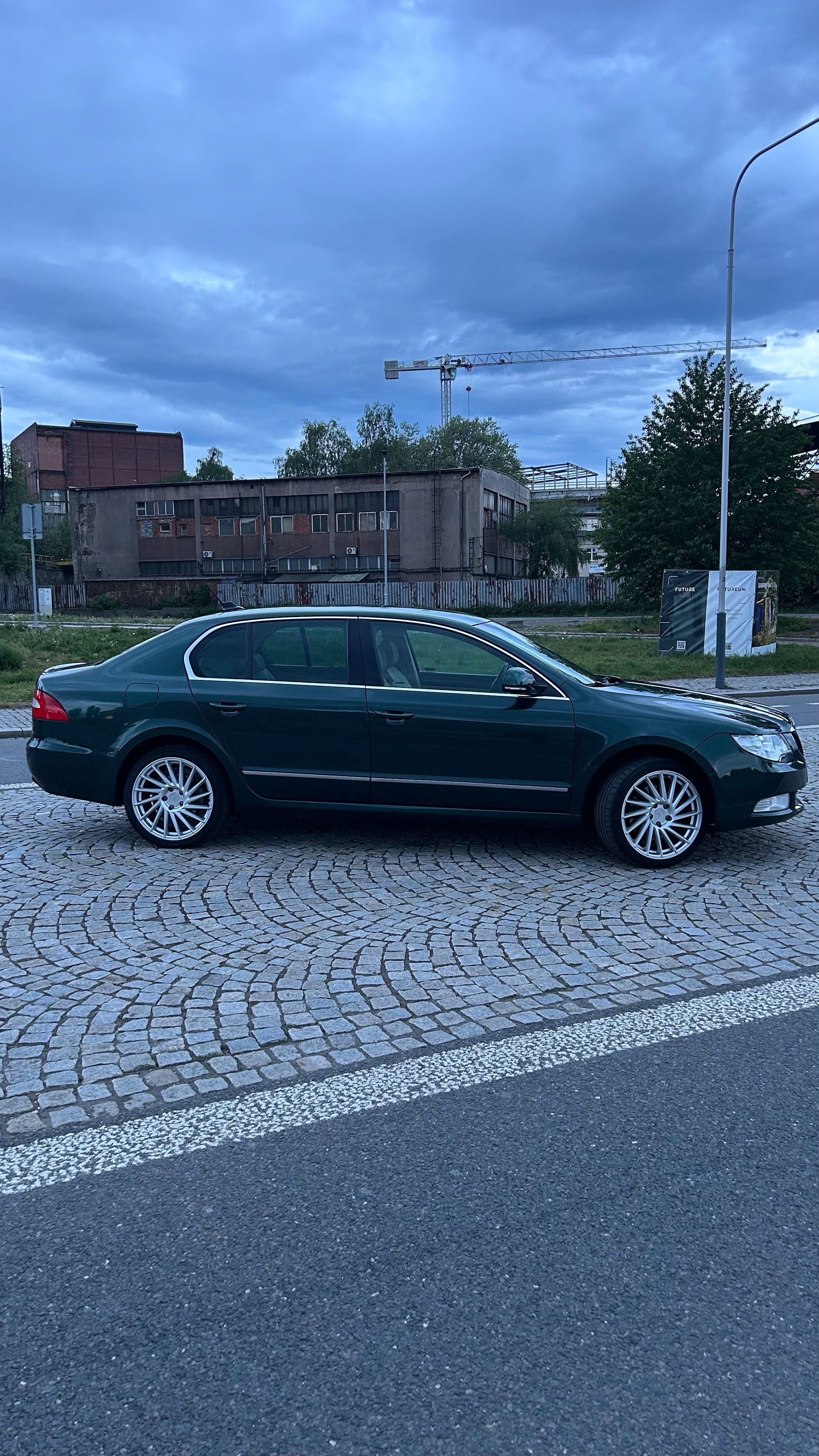 Škoda Superb, 2.0 TDi 125 kW 4x4 Původ ČR - fotka 2