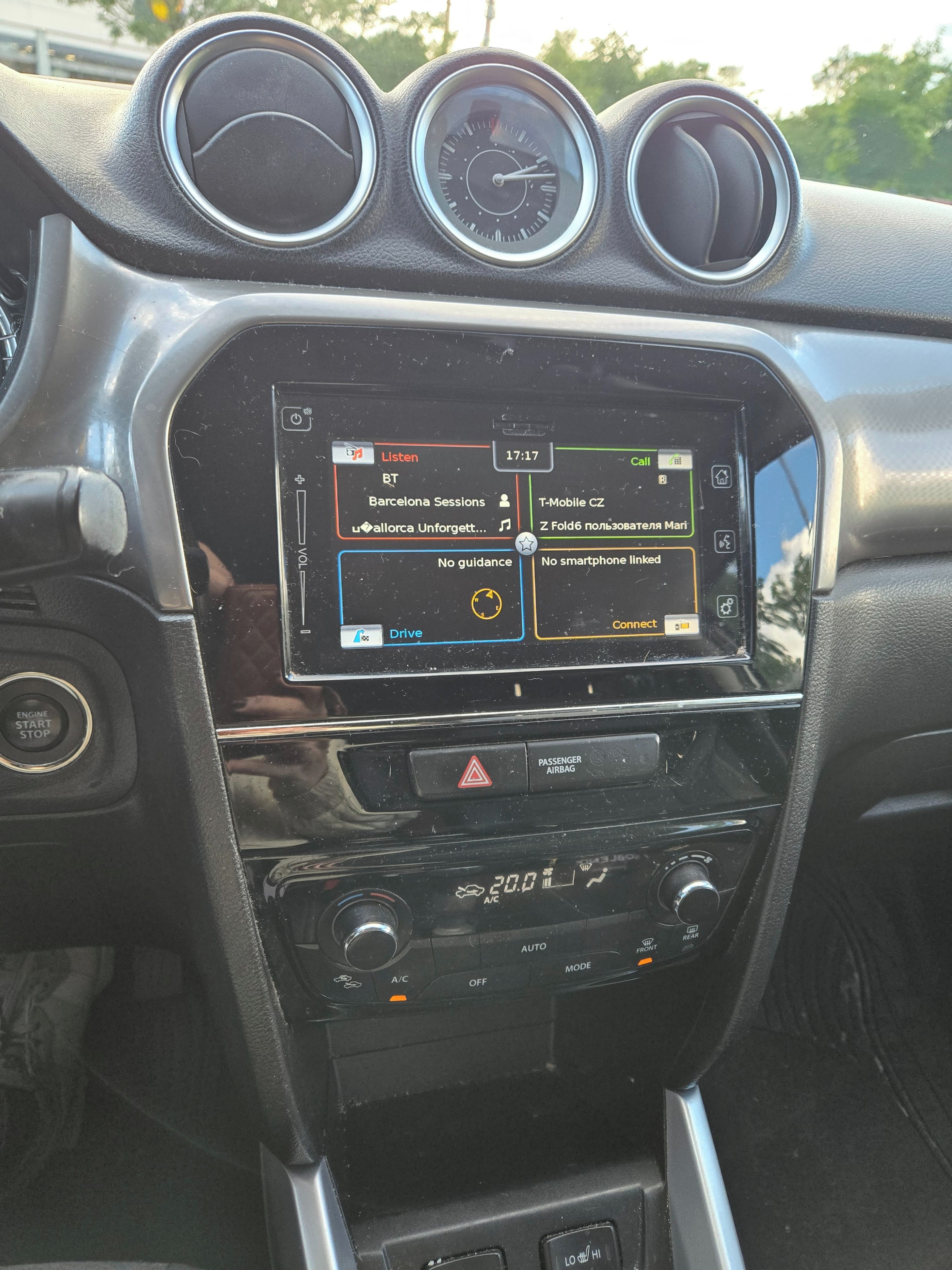 Suzuki Vitara, 1.6 DDiS Elegance ALLGRIP 4x4 - fotka 4