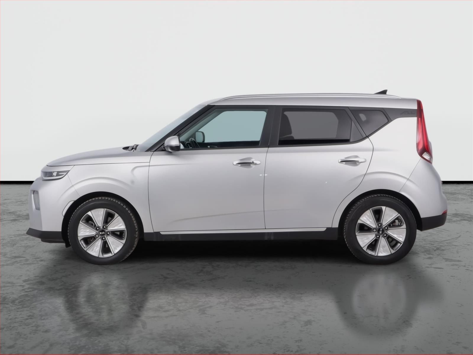 Kia e-Soul, 64 kWh, SoH 100%, Automat - fotka 3
