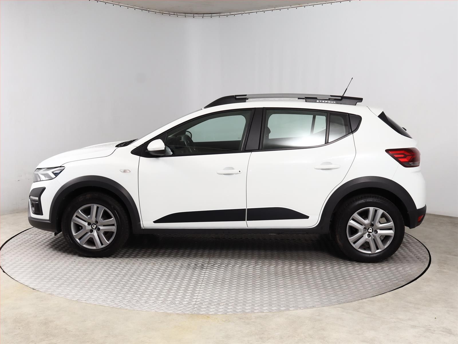 Dacia Sandero, 1.0 TCe, ČR,1.maj, Serv.kniha - fotka 3