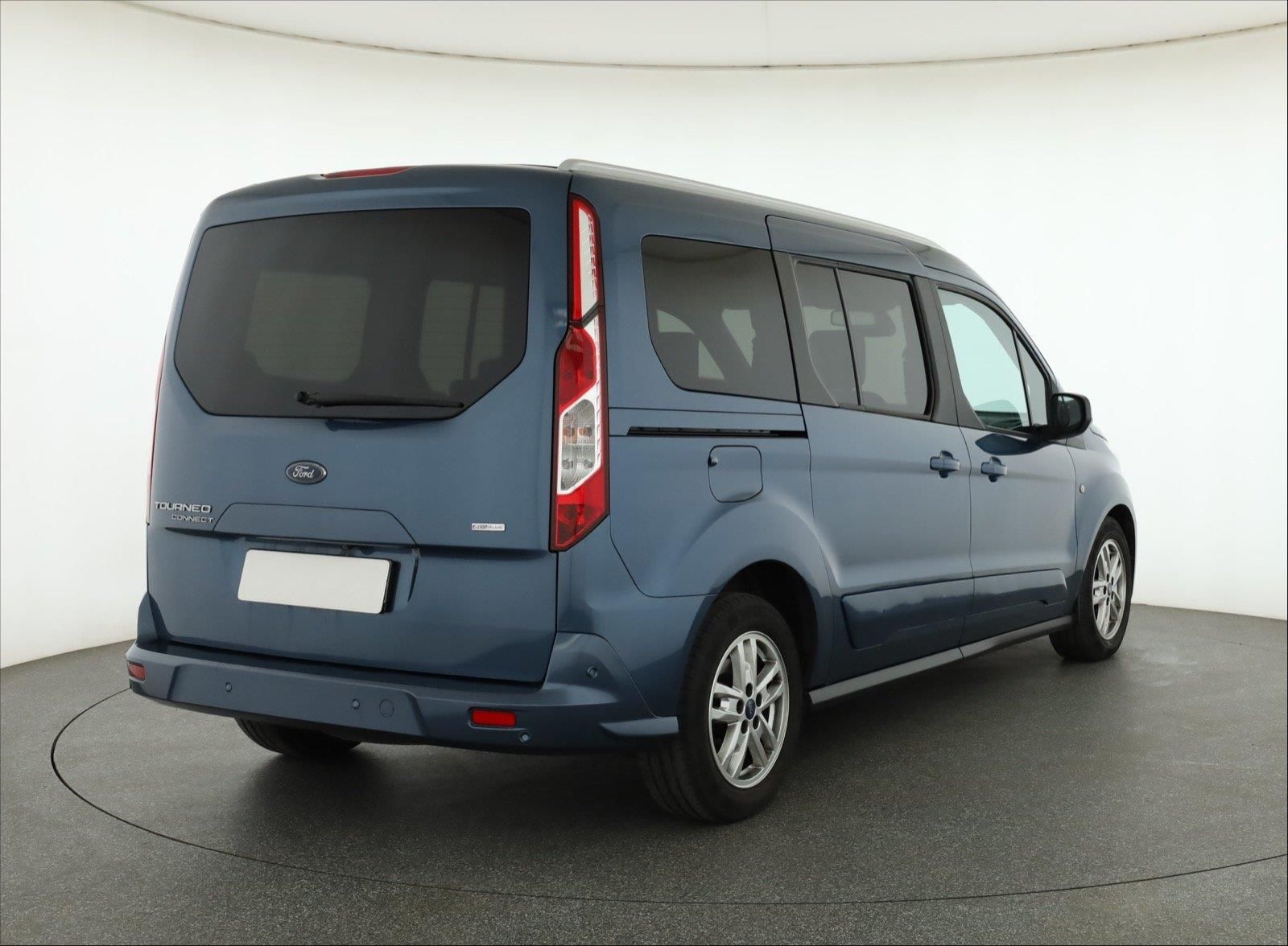 Ford Tourneo Connect, Maxi 1.5 EcoBlue, Titanium - fotka 5