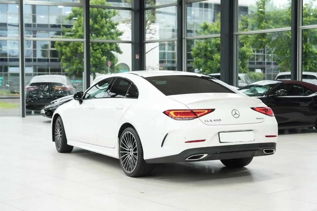 Mercedes-Benz CLS, 450 4Matic*AMG-LINE*HUD*360° - fotka 2