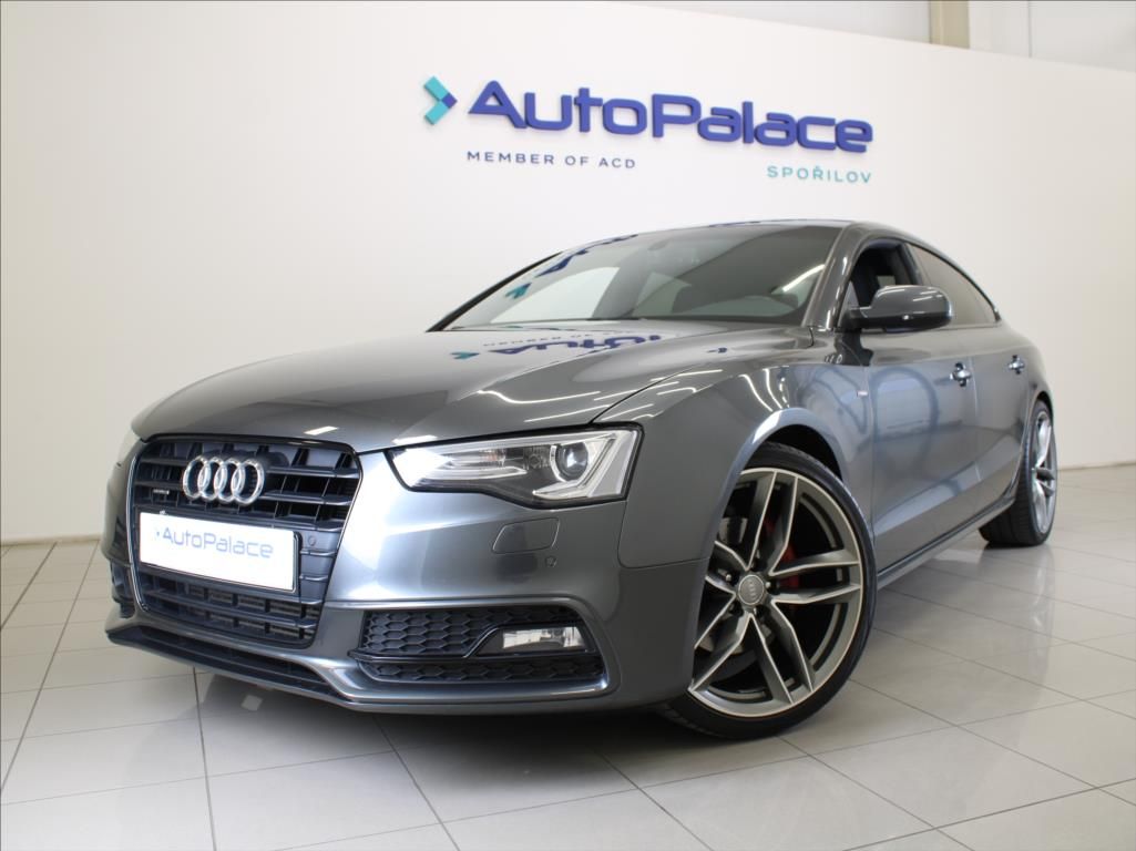 Audi A5, 2,0 TFSI 169kW Q.S-Line Paměť