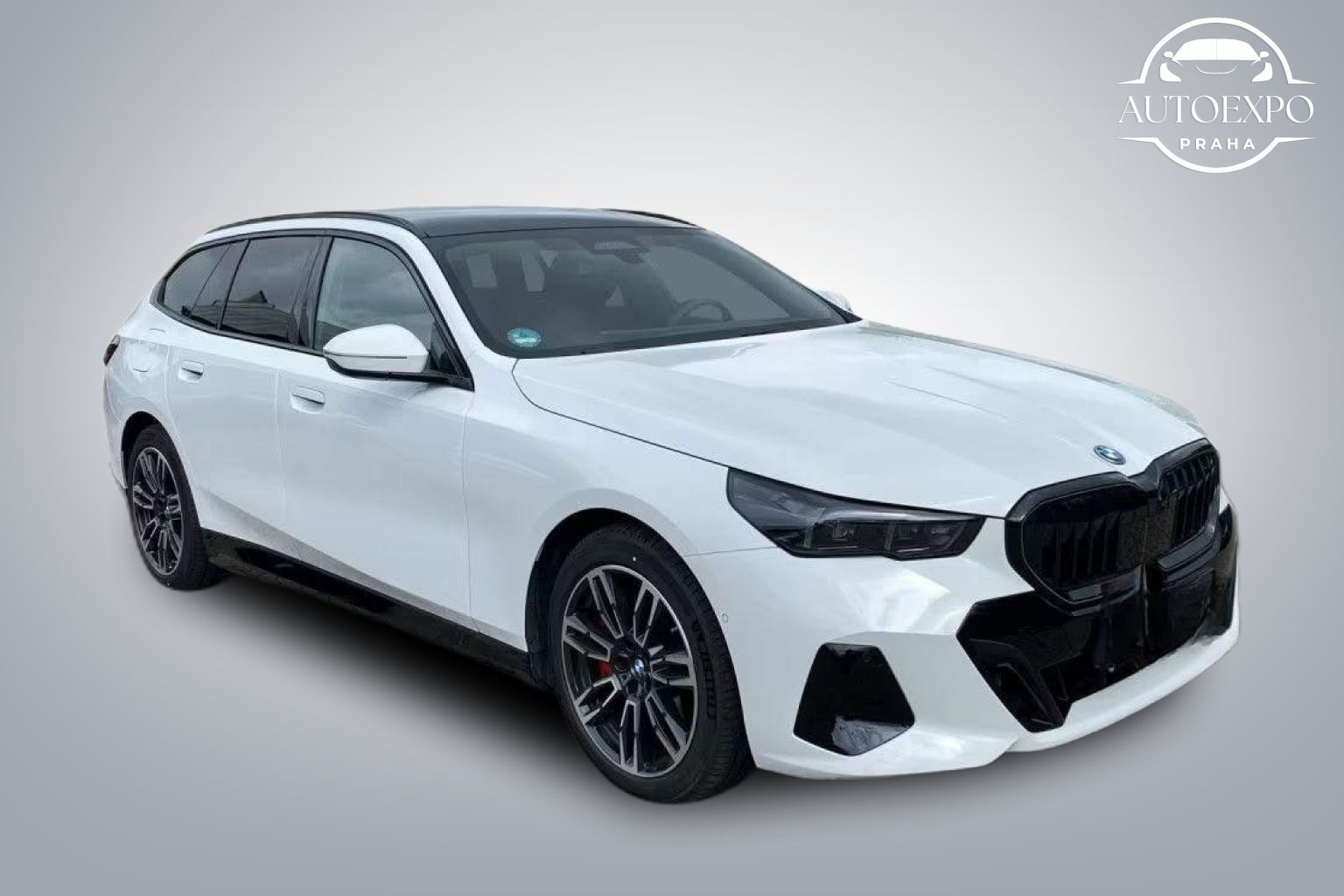 BMW Řada 5, 530e xDrive  M Sport - fotka 2