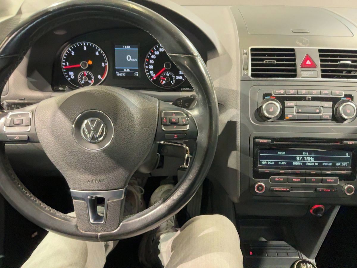 Volkswagen Touran, 2.0Tdi 103KW HIGHLINE 186tkm - fotka 2