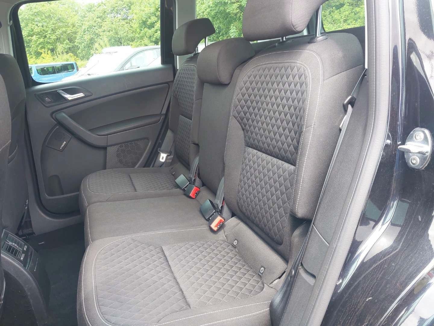 Škoda Yeti, 1.2TSi 81KW DSG XENONY TOPstav - fotka 5