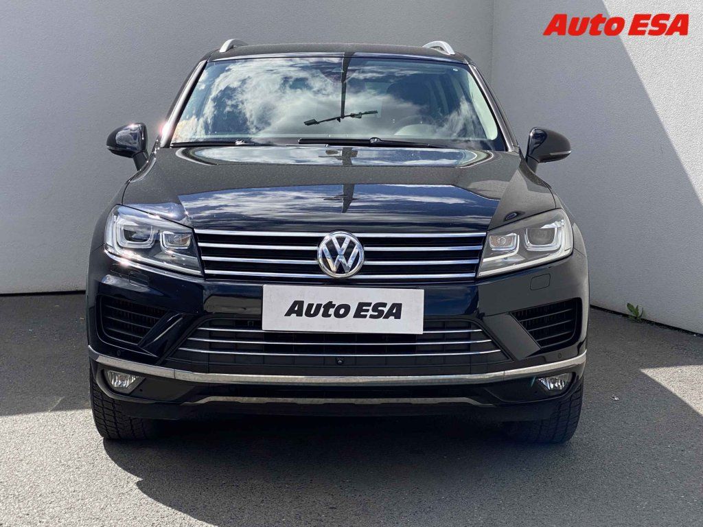 Volkswagen Touareg, 3.0 TDi 4x4,AT - fotka 2