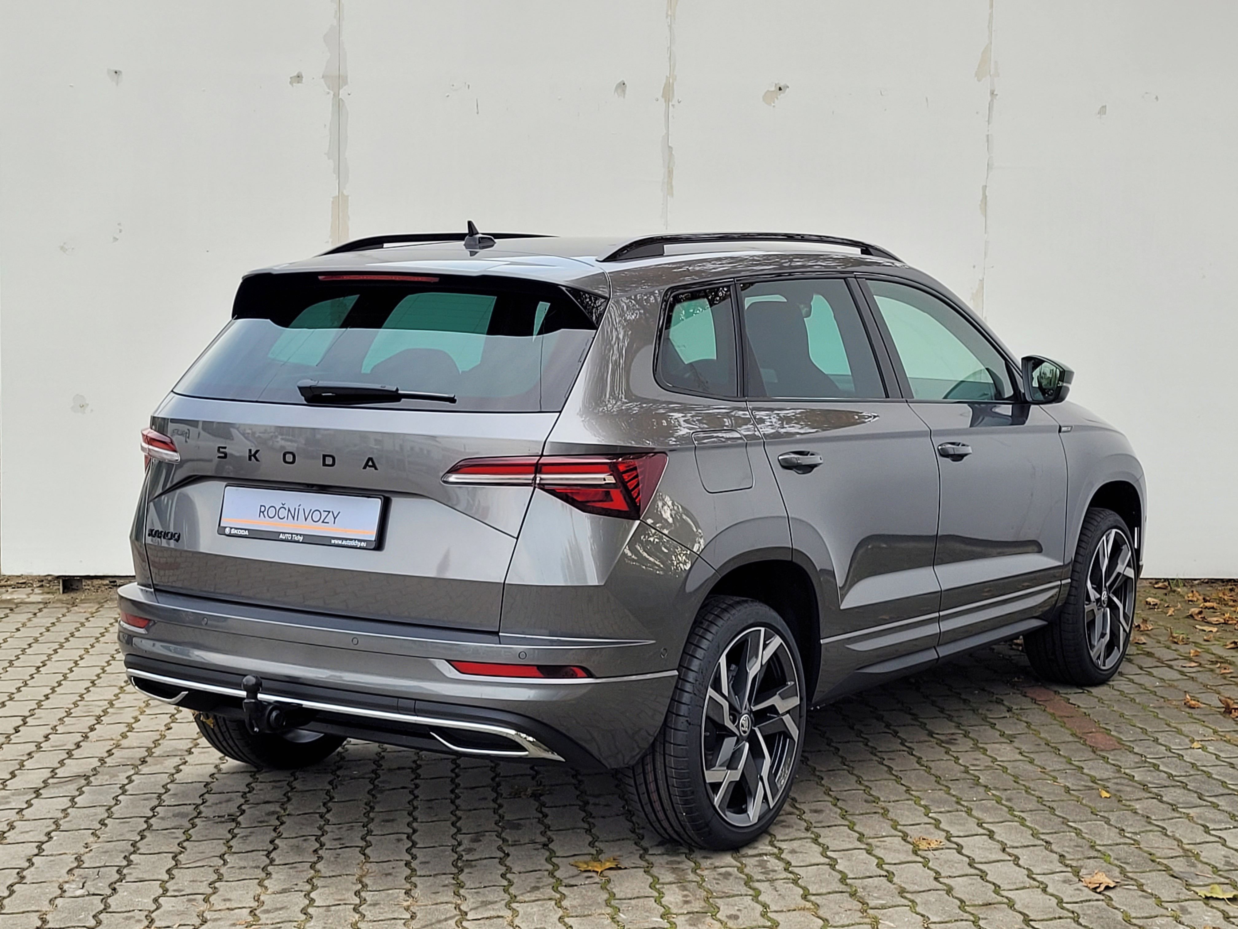 Škoda Karoq, 1.5TSI 110kW DSG Sportline - fotka 5