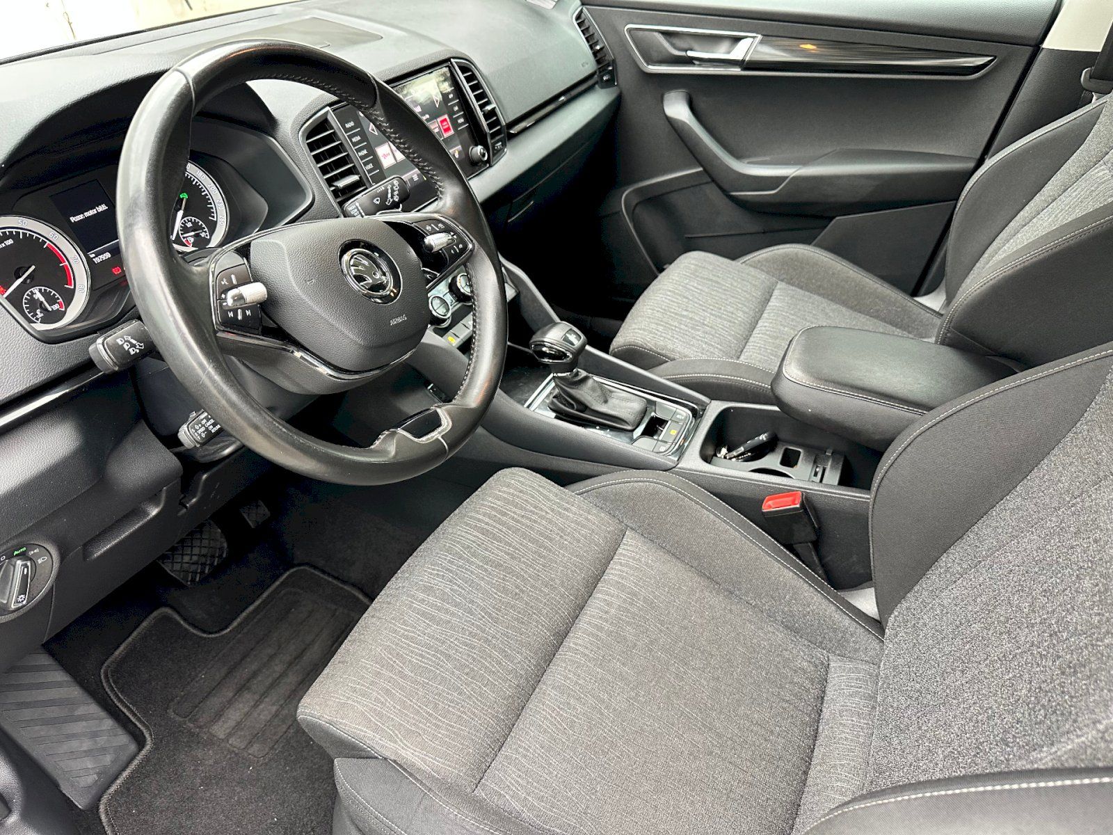 Škoda Karoq, 1.5 TSI 110 kW ACT Style DSG - fotka 6