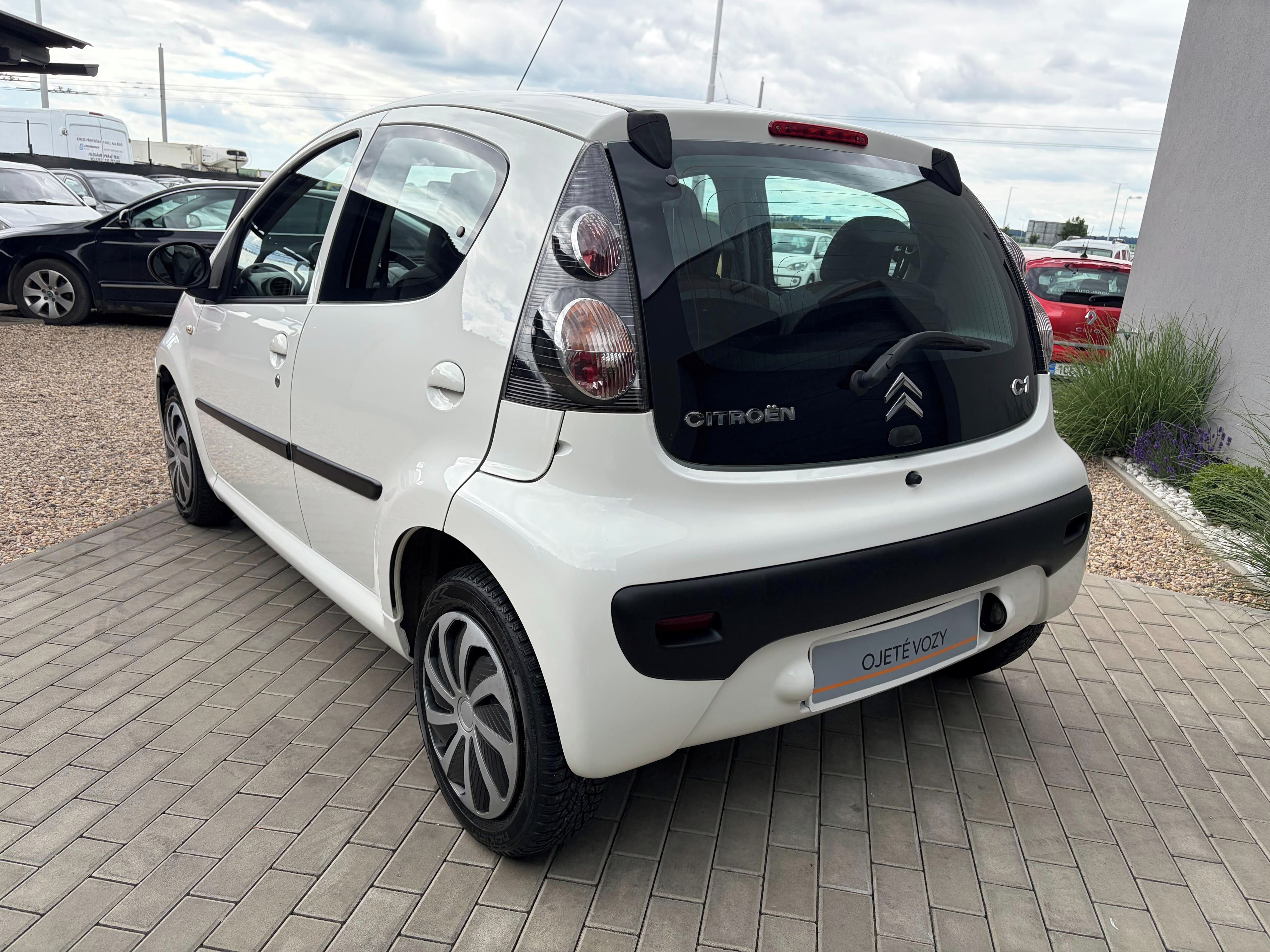 Citroën C1, 1.0i 50KW, AC, Nová STK - fotka 5