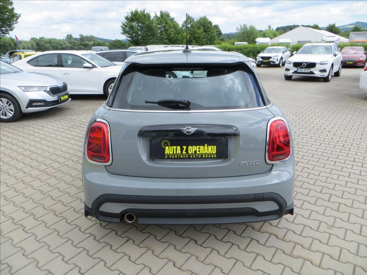 Mini Cooper, 1,5 100kW CZ DPH Klima,Tempo - fotka 6