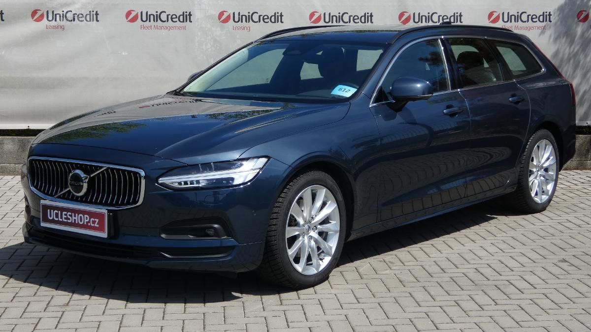 Volvo V90, B4 mHEV AWD aut. Momentum Pro