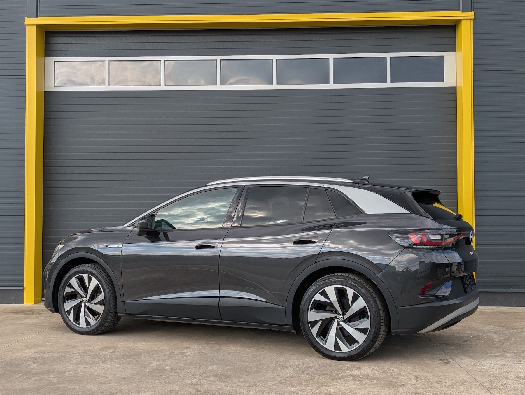 Volkswagen ID.4, 1ST, 150 kW, ACC, LED, Tažné - fotka 6
