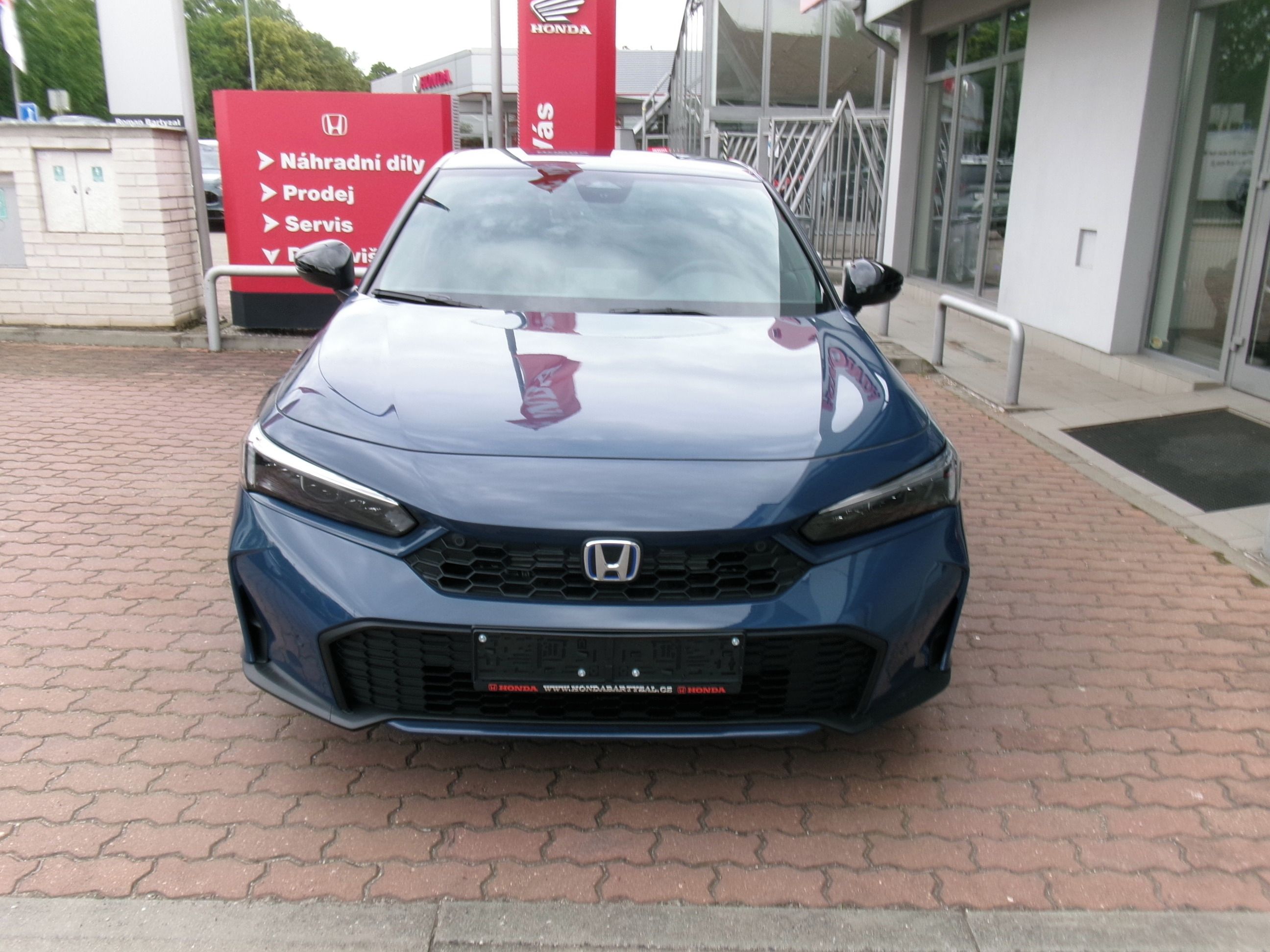 Honda Civic, 2.0e:HEV SPORT PLUS 2026 - fotka 6