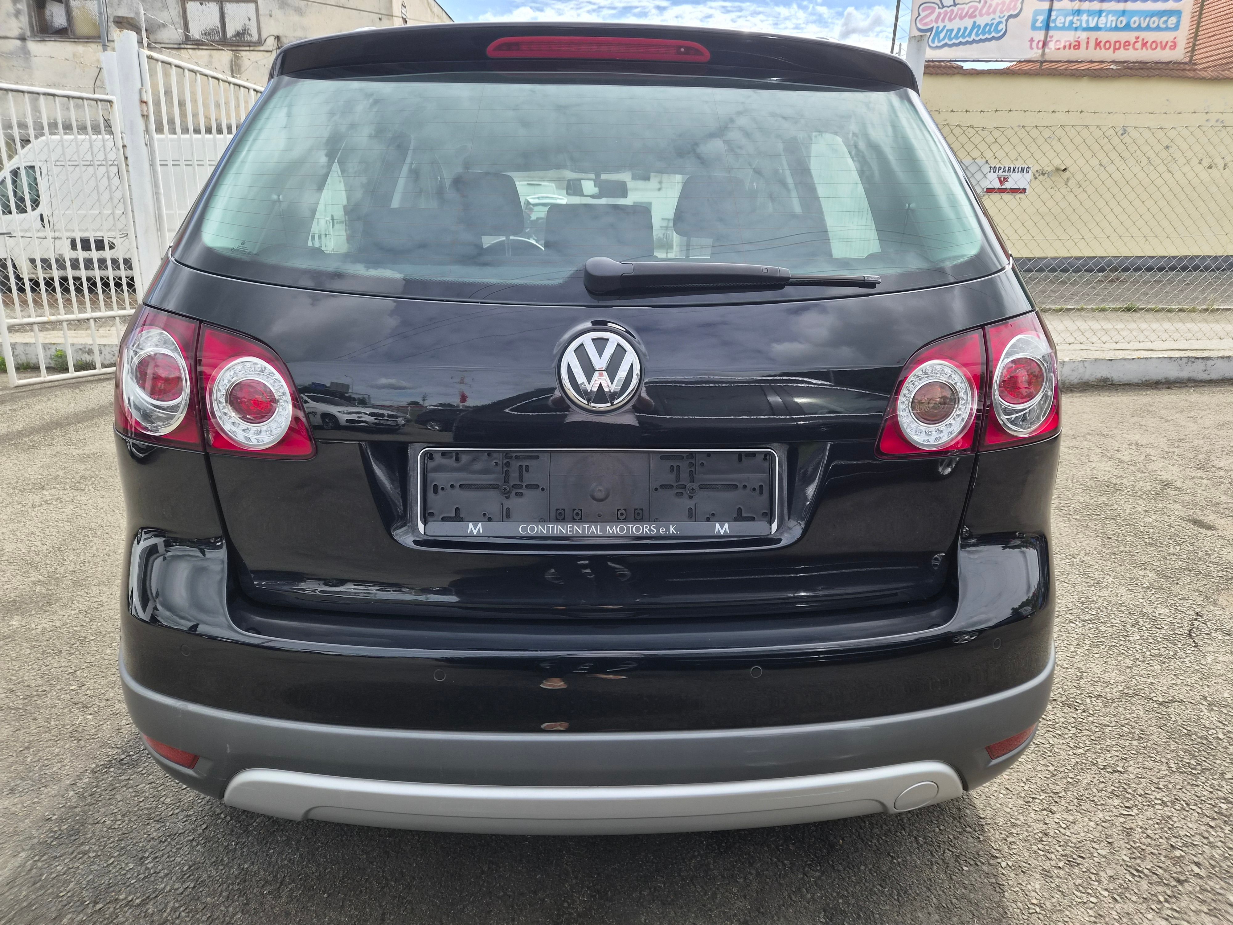 Volkswagen Golf Plus, CROSS 1,4 TSI 90 KW 105 000KM - fotka 3