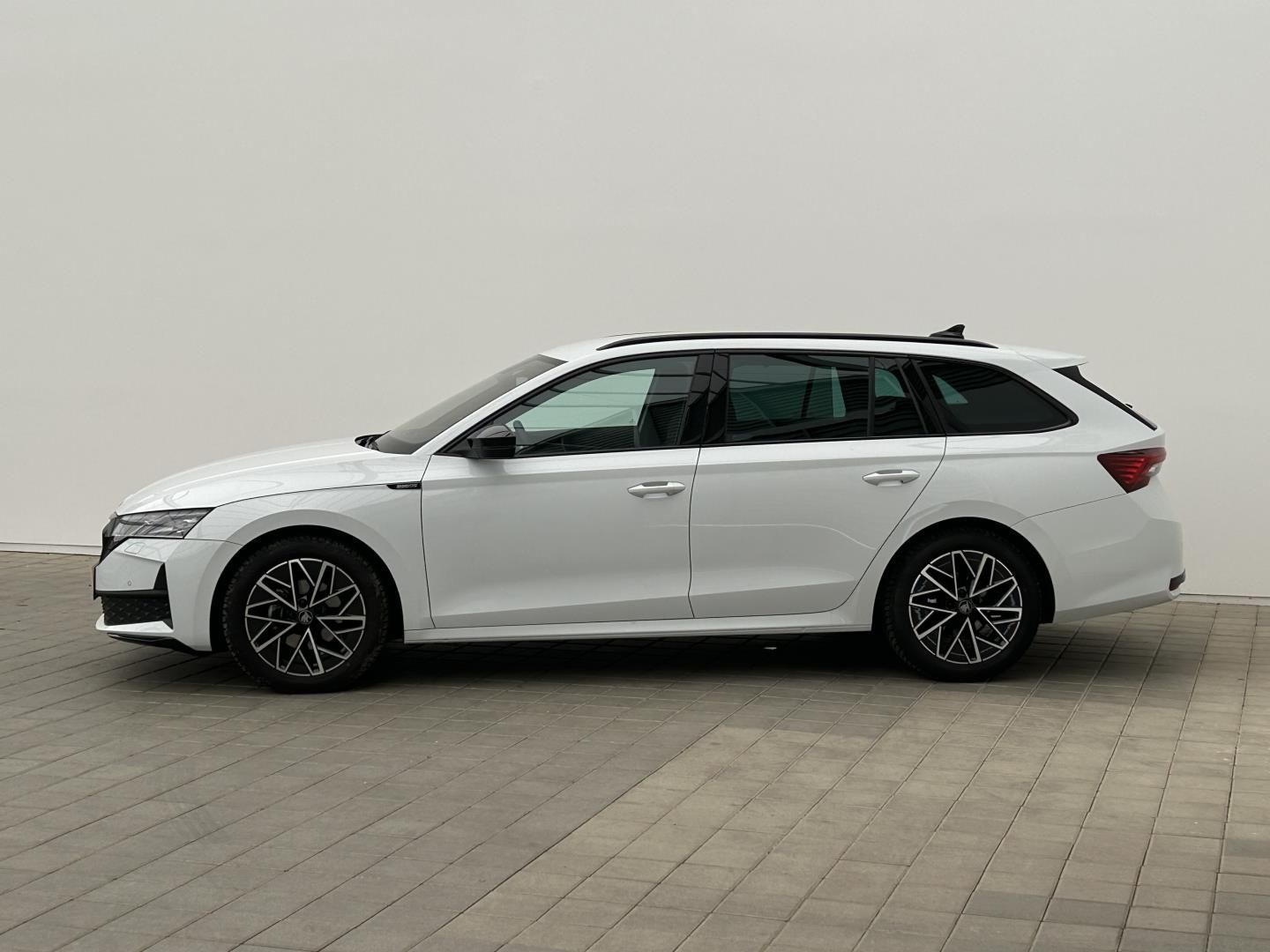 Škoda Octavia, 1.5TSI 110kW SportLine - fotka 3