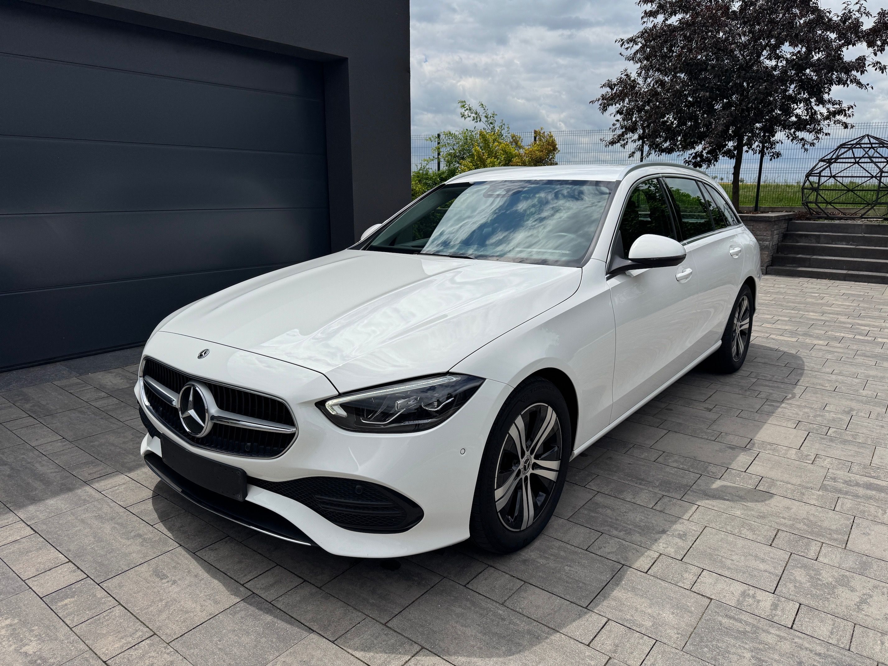 Mercedes-Benz Třídy C, 220d, 4MATIC, AVANTGARDE