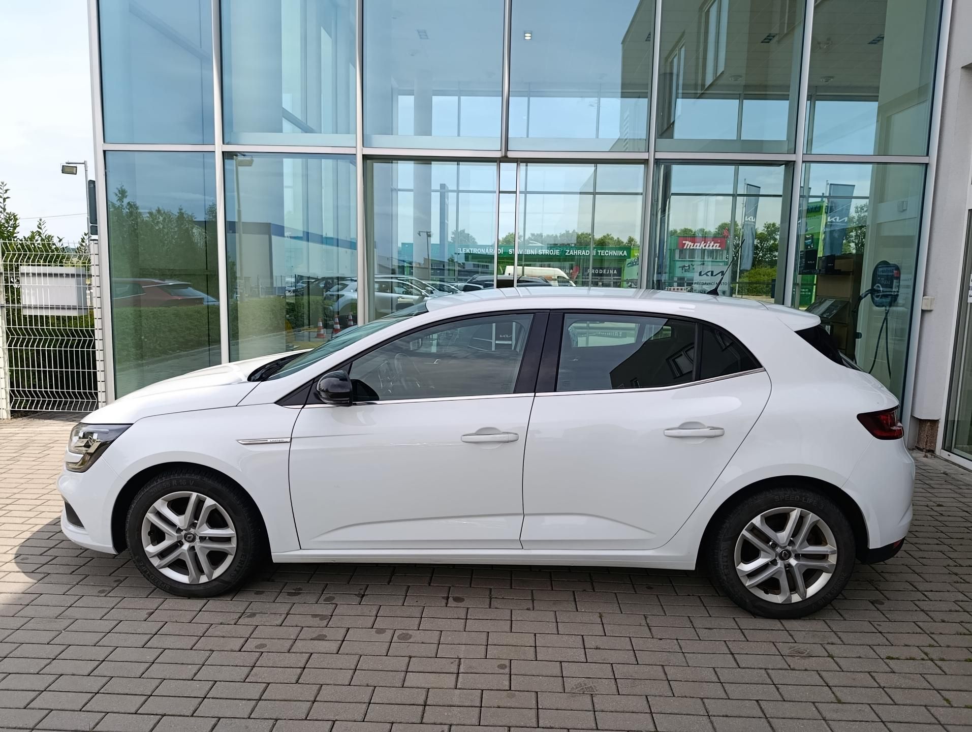 Renault Mégane, 1.6. 84KW ČR 1.MAJ - fotka 5