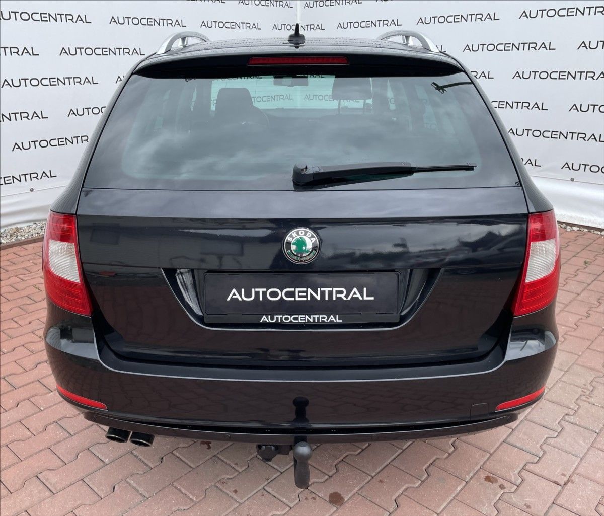 Škoda Superb, 2,0 TDi,103kW,STK 6/28 - fotka 5