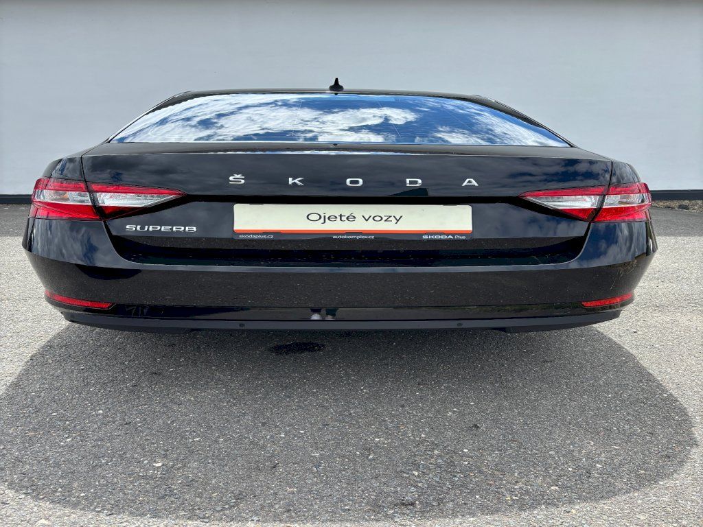 Škoda Superb, SUPERB GRT AMB TS 110/1.5 M6F - fotka 6