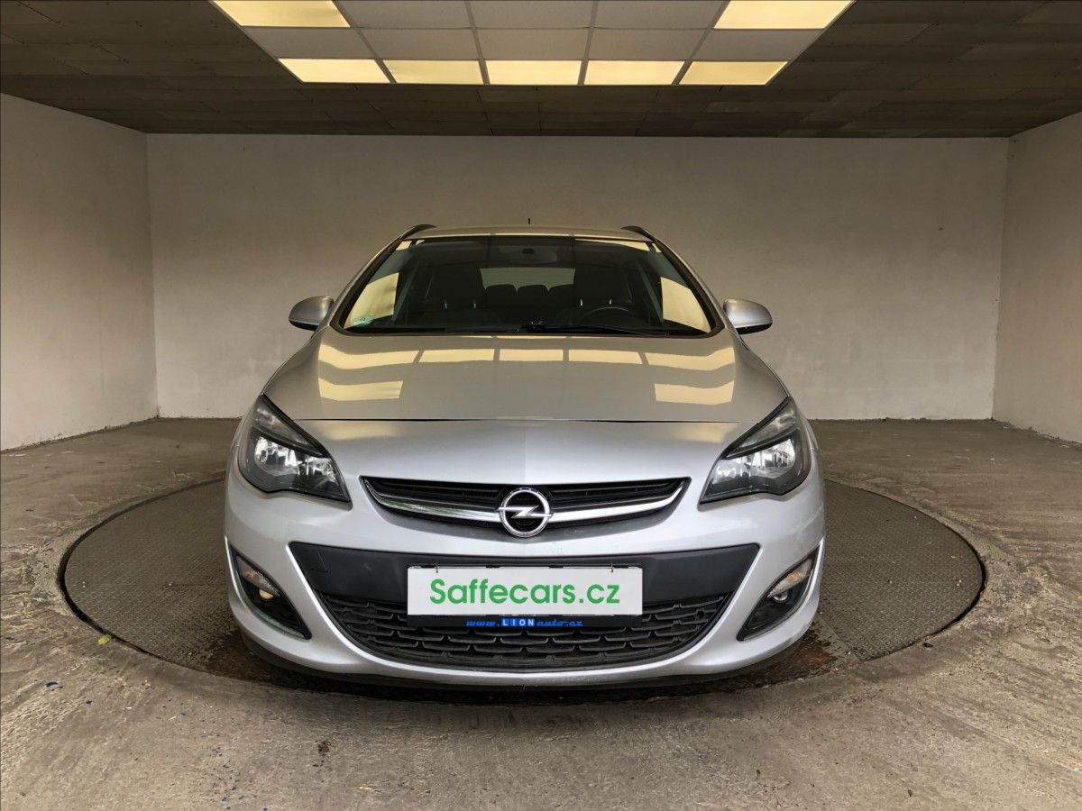 Opel Astra, 1,7 CDTI - fotka 2