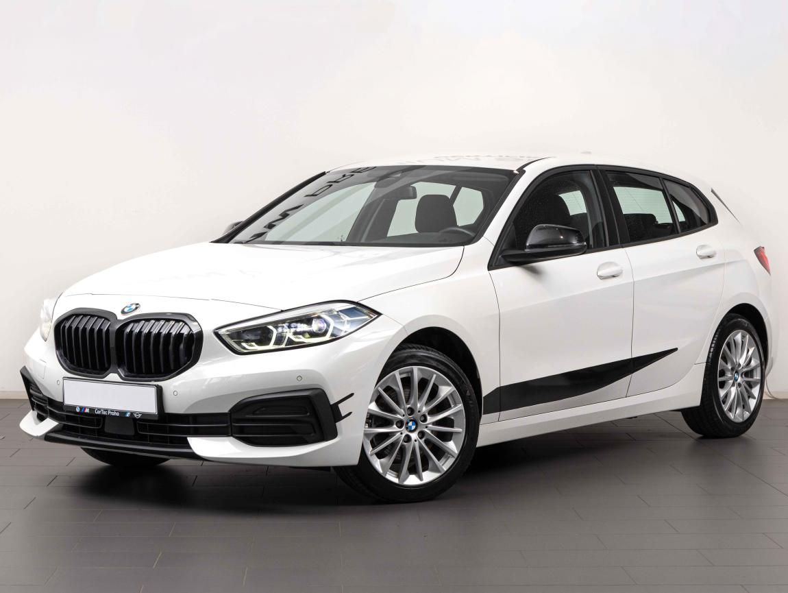 BMW Řada 1, 118i