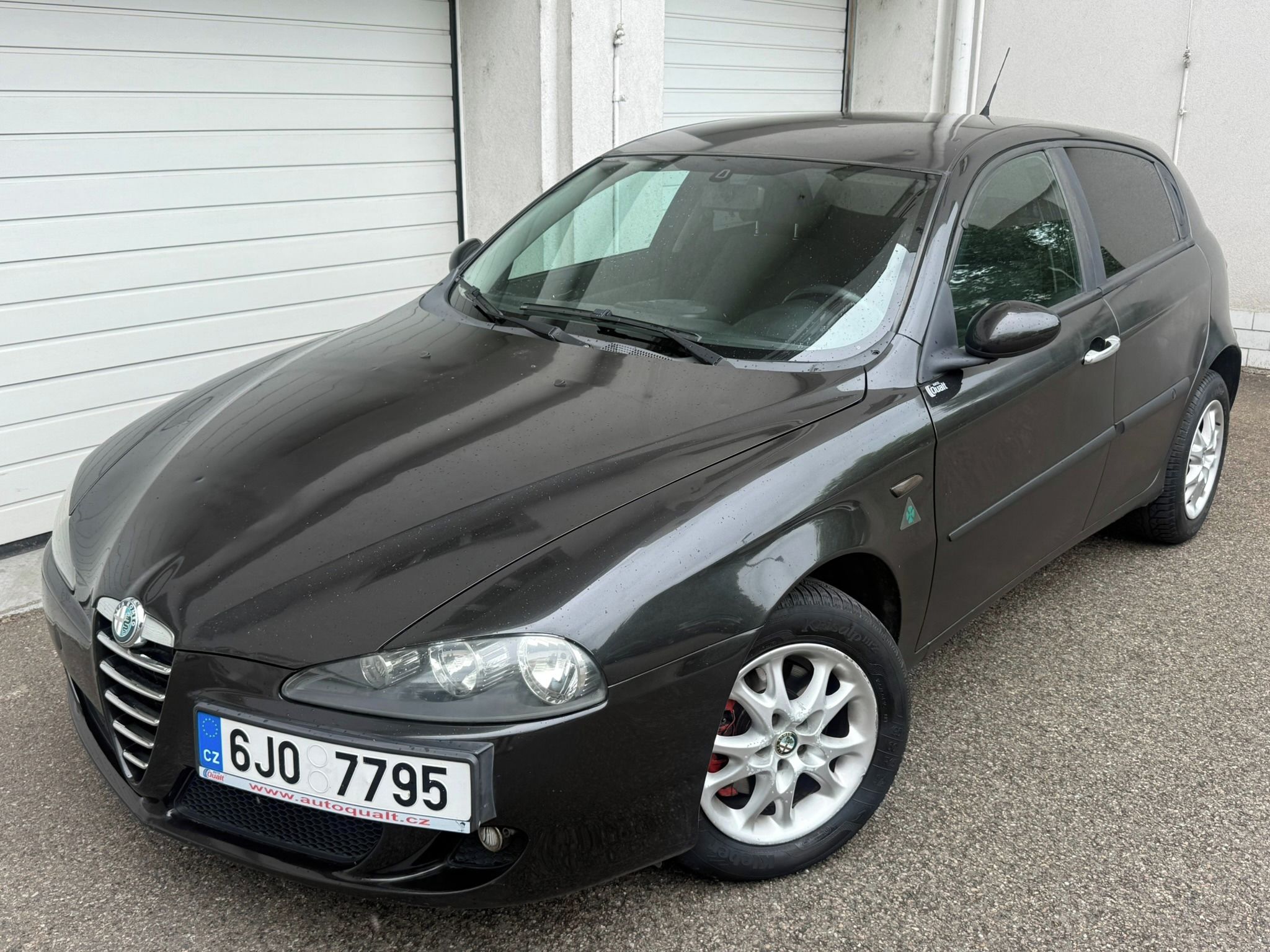 Alfa Romeo 147, 1.6i, 77kw L+Z pneu