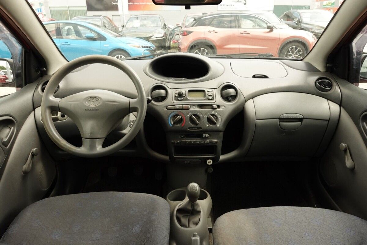 Toyota Yaris, 1,0VVTi 50kW - fotka 5
