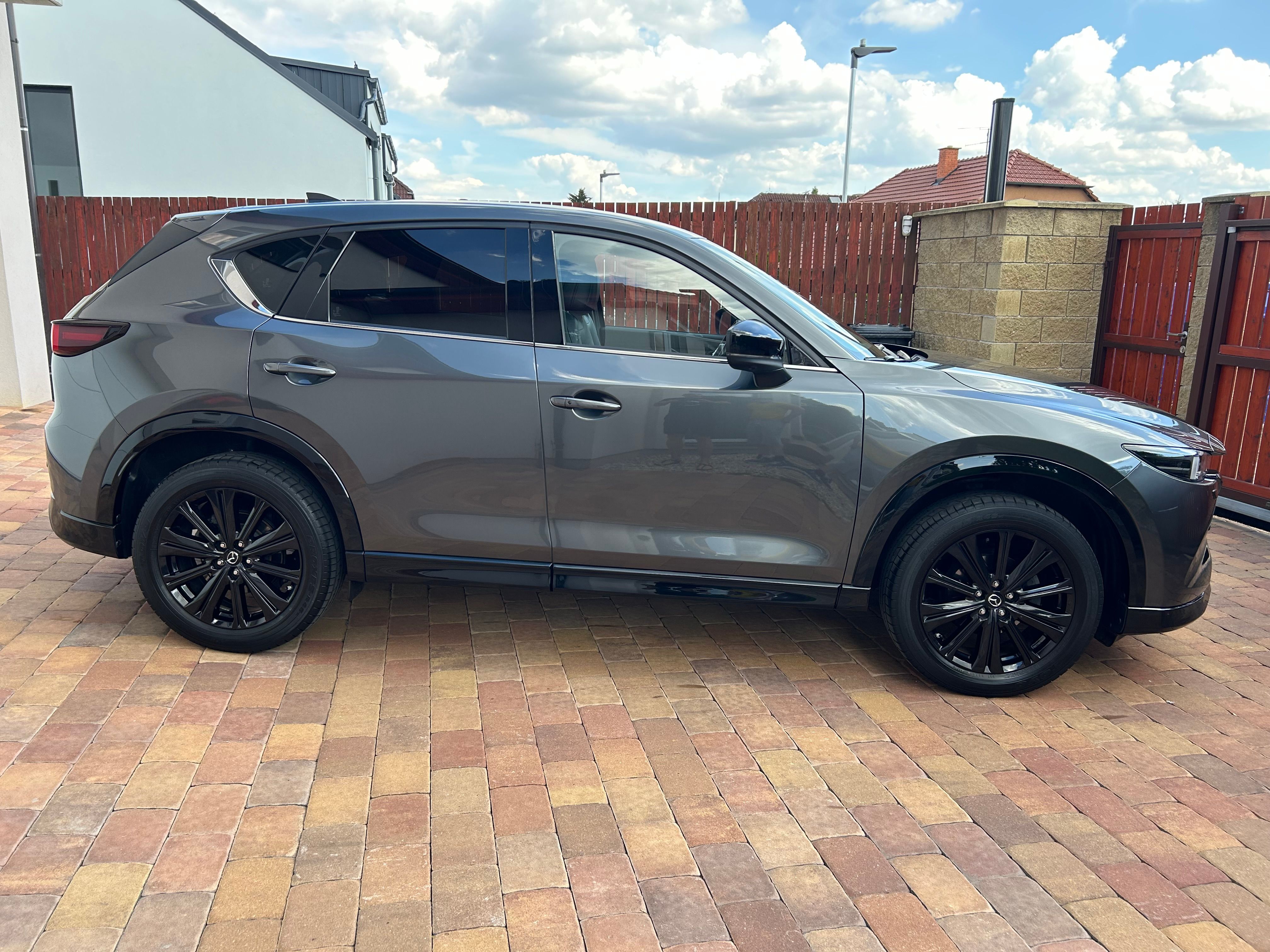 Mazda CX-5, 2.5 SKYACTIV-G194 HOMURA 2WD - fotka 4