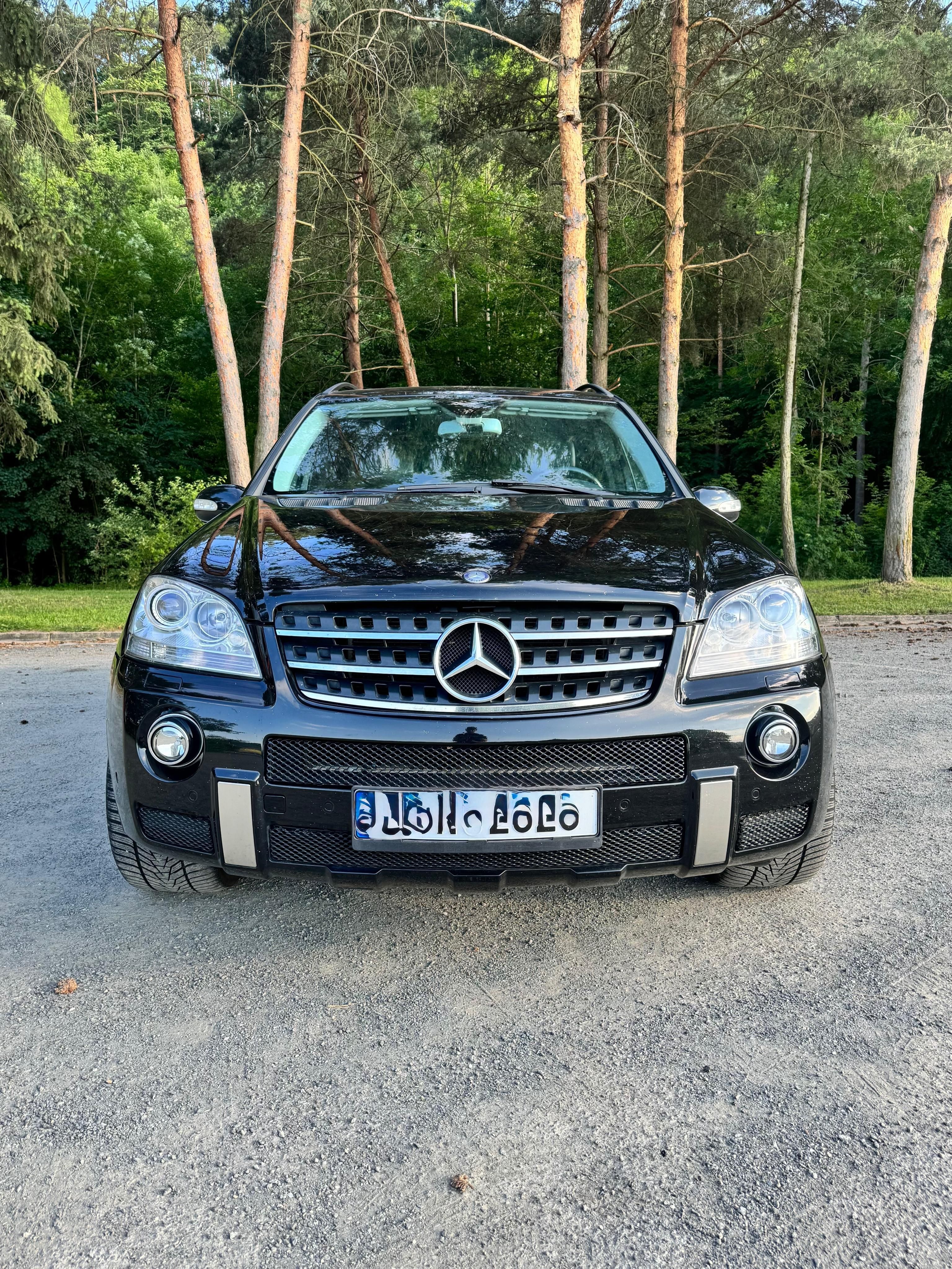 Mercedes-Benz ML, Mercedes Benz ML500 - fotka 4