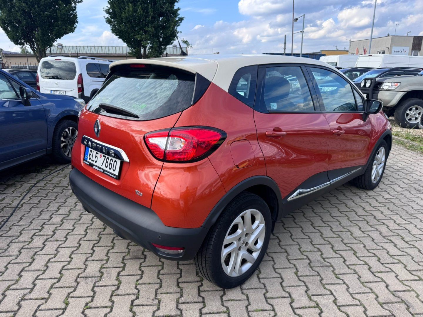 Renault Captur, 0,9 TCE 66 KW ROZVODY USB NAV - fotka 6