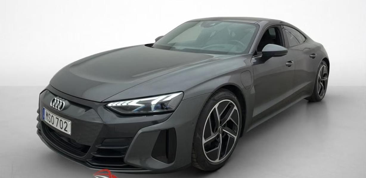 Audi e-tron GT, Quattro HuD 360k Matrix Pano.