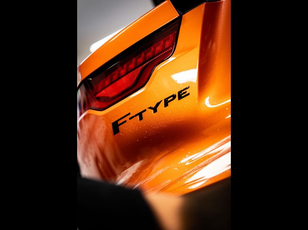 Jaguar F-Type, R-DYNAMIC 5.0 V8 AWD AUT. DPH - fotka 5